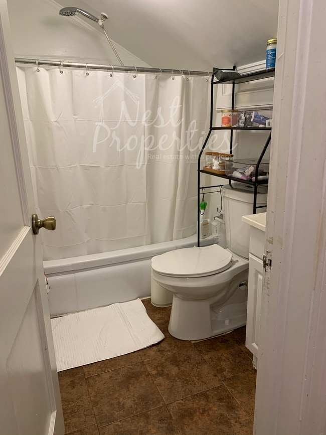 Photo - 302 South Harden Street