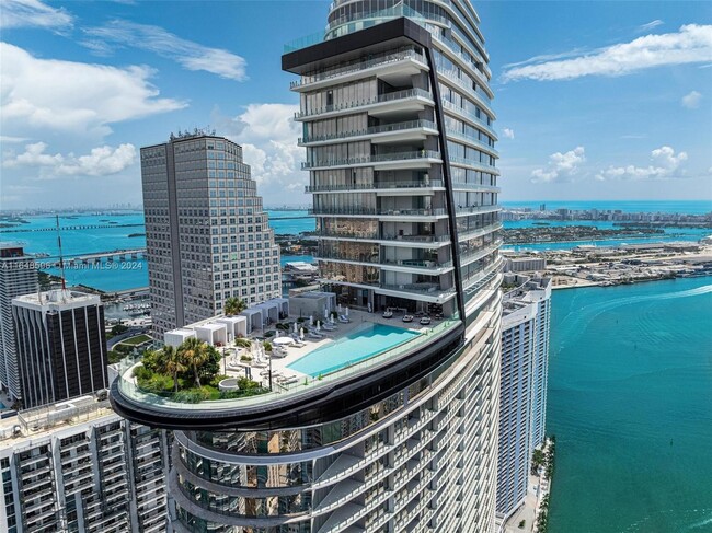 Photo - 300 Biscayne Boulevard Way Condo