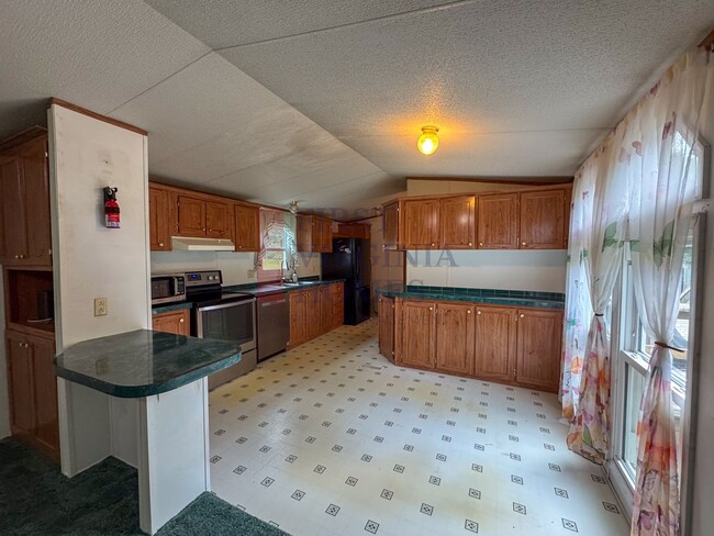 Photo - 3Bed/2Bath Single Wide Home