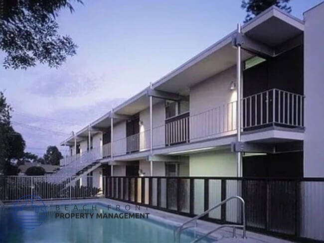 6847 Radford Ave. - 6847 Radford Ave. Apartments