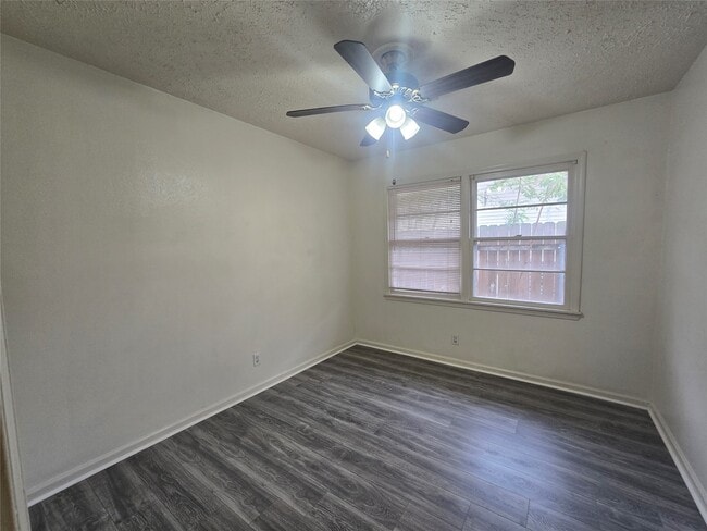 Photo - 6717 Fairway Dr