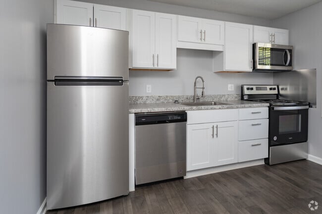 1BR, 1BA, Platinum