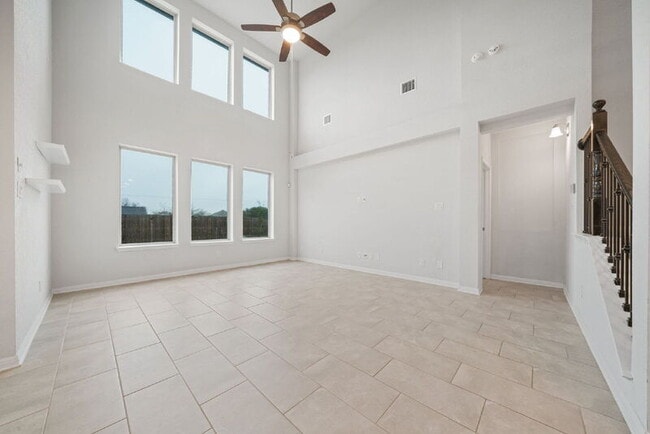 Photo - 19322 Amore Bluff