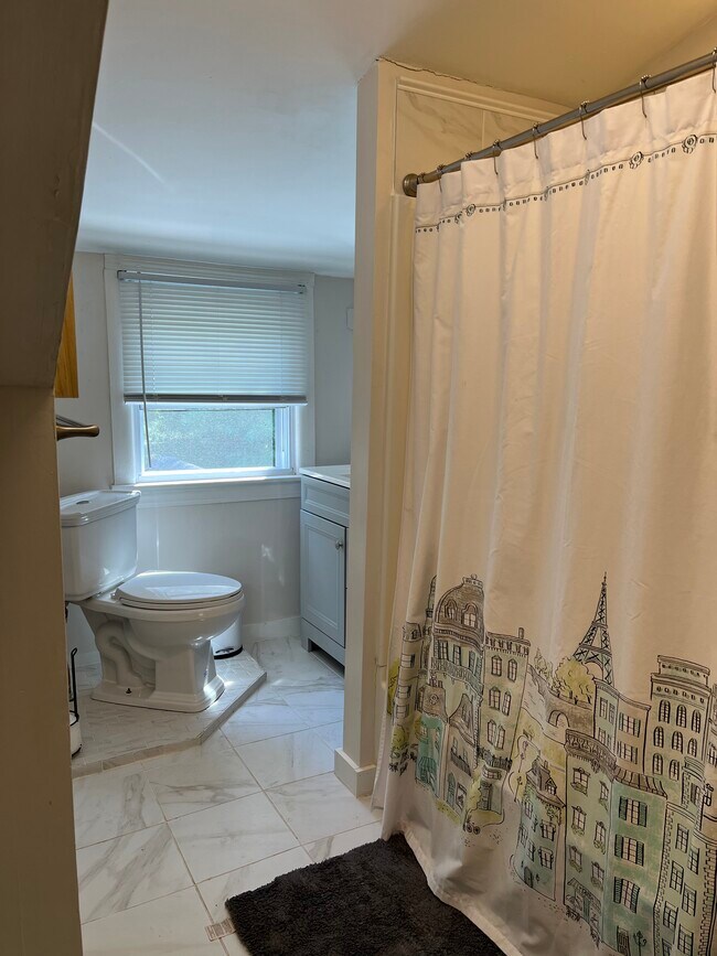142 Page Rd Unit 2FL