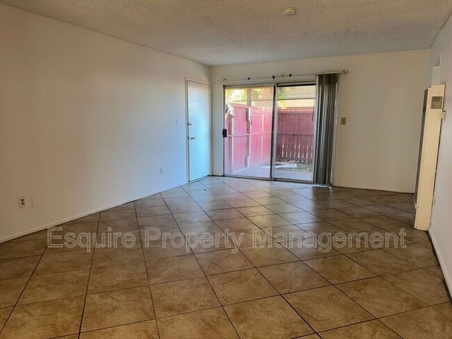 2070 N Ventura Rd Unit 1