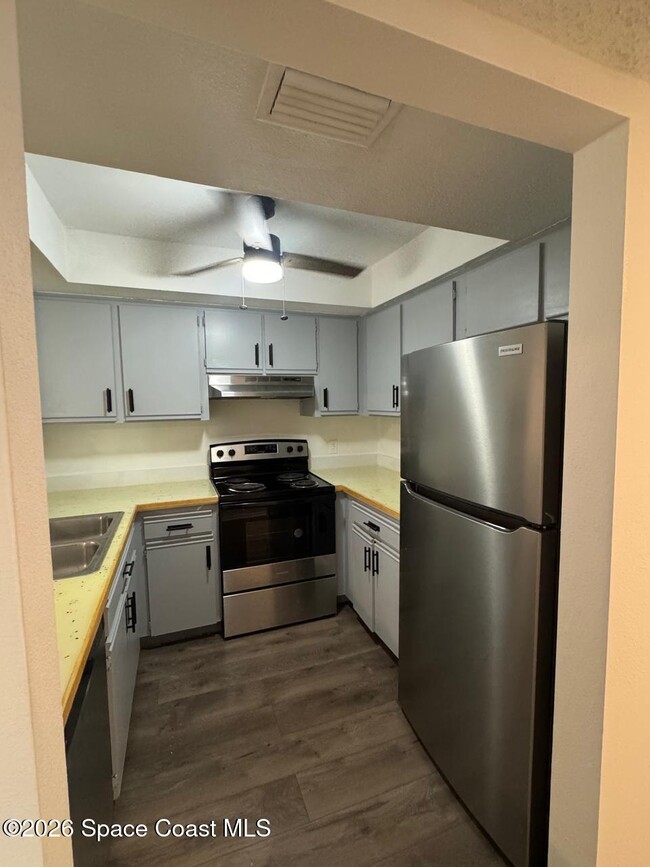 Photo - 975 Sonesta Ave NE Unit 201