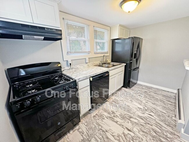 Photo - 488 Winthrop St