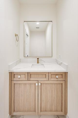 Photo - 3 bedroom in Chicago IL 60625 Unit 3S