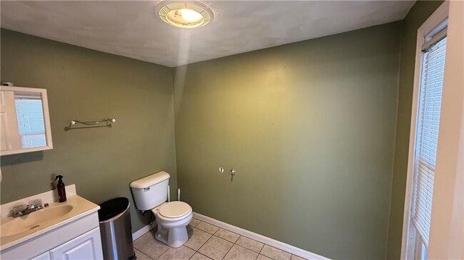 Photo - 108 Phenix Ave Unit 2