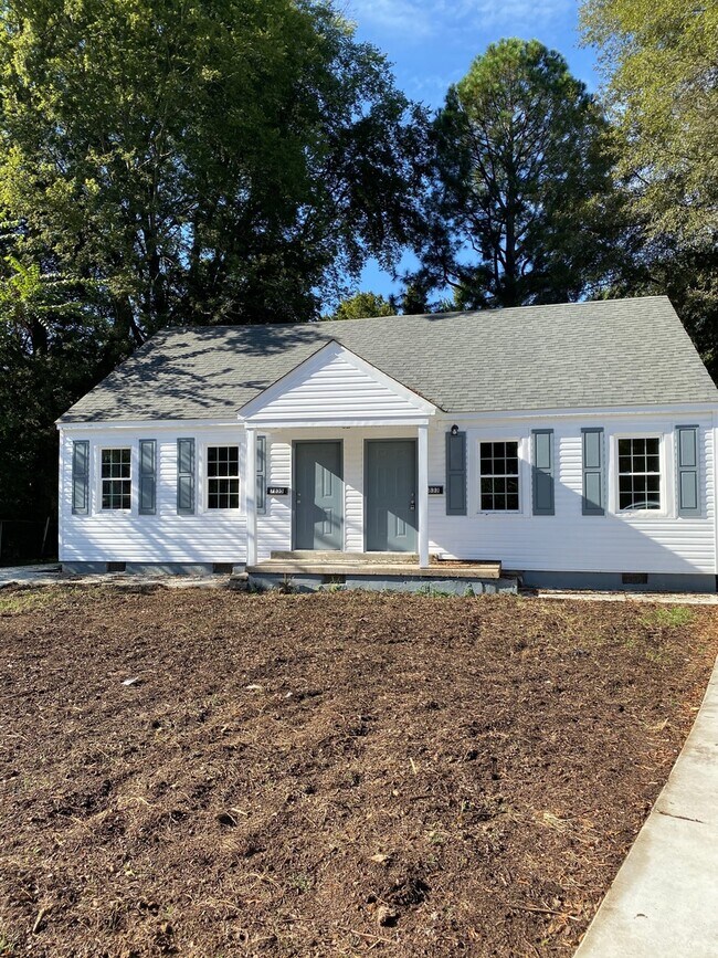 2 Bedroom 1 Bath Duplex in Millington Rental House Rental in