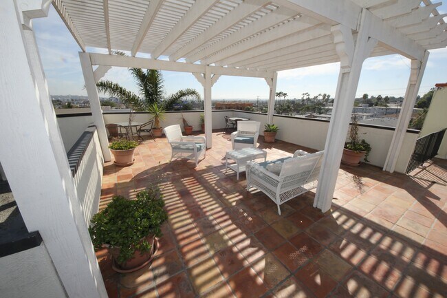 Rose Terrace Rooftop