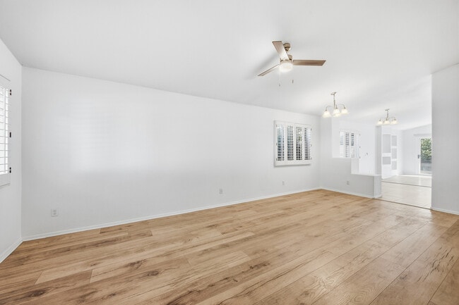 Photo - 7319 W Eugie Ave