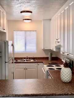 Photo - Plaza Felicita Apartments