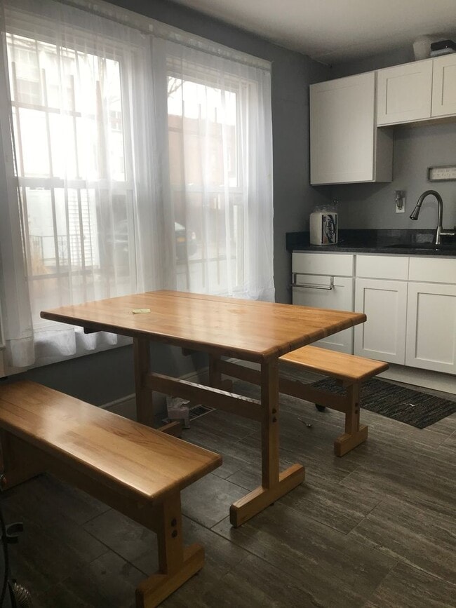 Photo - 67 Edgewood Ave Unit House