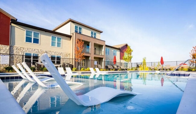 Photo - Apex at Perry Crossing