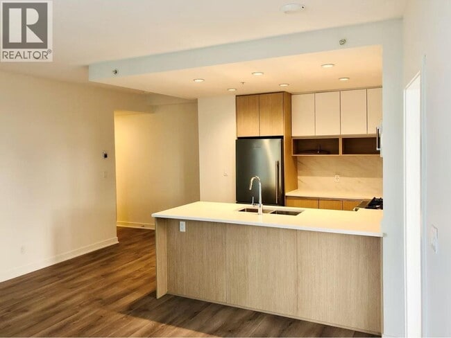 8940 University Crescent Unit 8xx