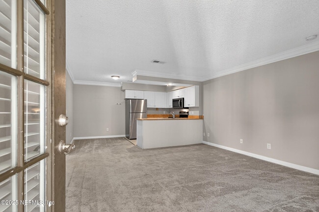 Building Photo - 100 Fairway Park Blvd Unit 509