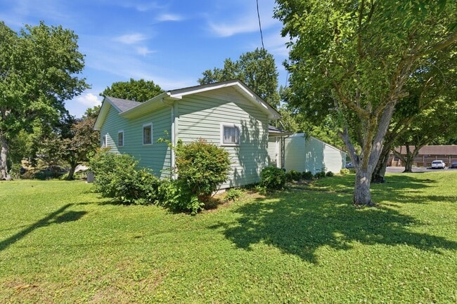 Photo - 3007 Dabbs Ave