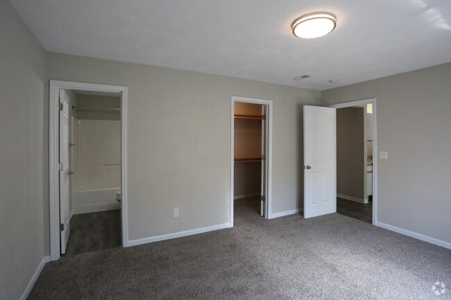 Cantwell Crossing Apartments and Townhomes