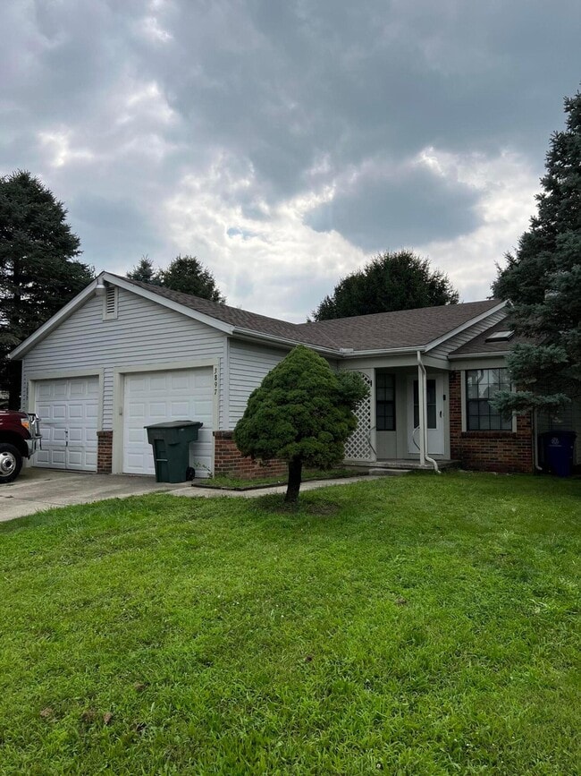 Building Photo - 3897 Millstone Rd Unit 3897