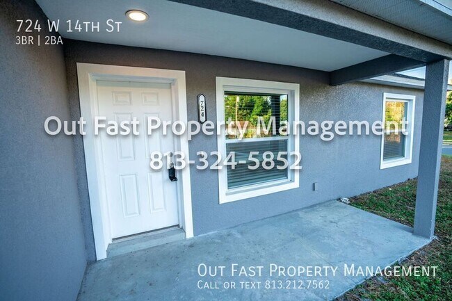 Photo - 724 W 14th St