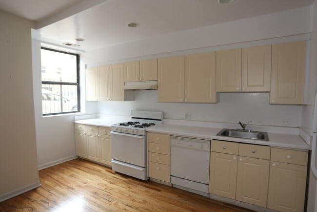 Photo - 922 W Dakin St Unidad 201