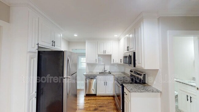 Photo - 8 Traynham St Unit B