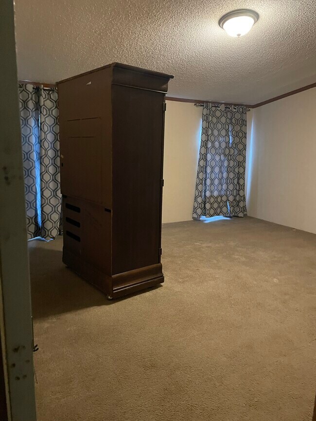 137 Powell Rd Rental House Rental in Hohenwald, TN