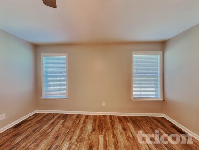 Photo - 1901 Susan Rd