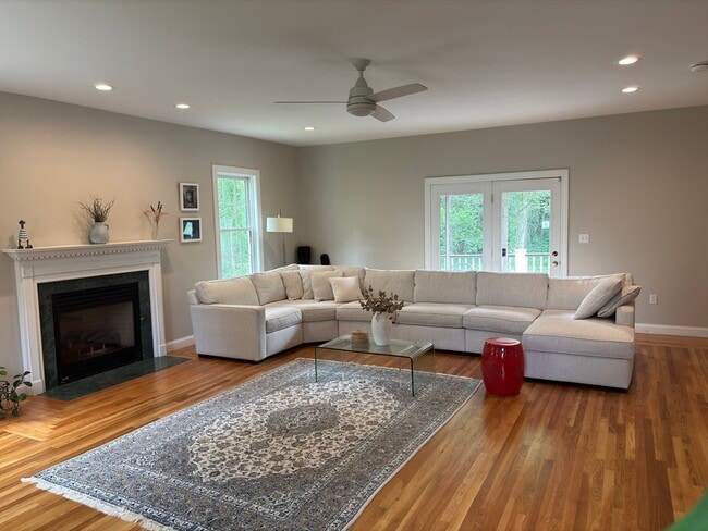 Photo - 135 Shawsheen Rd