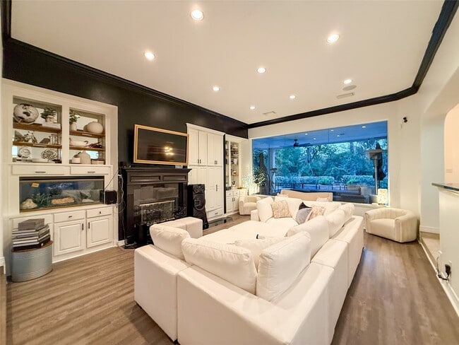 Photo - 15318 Beecham Dr