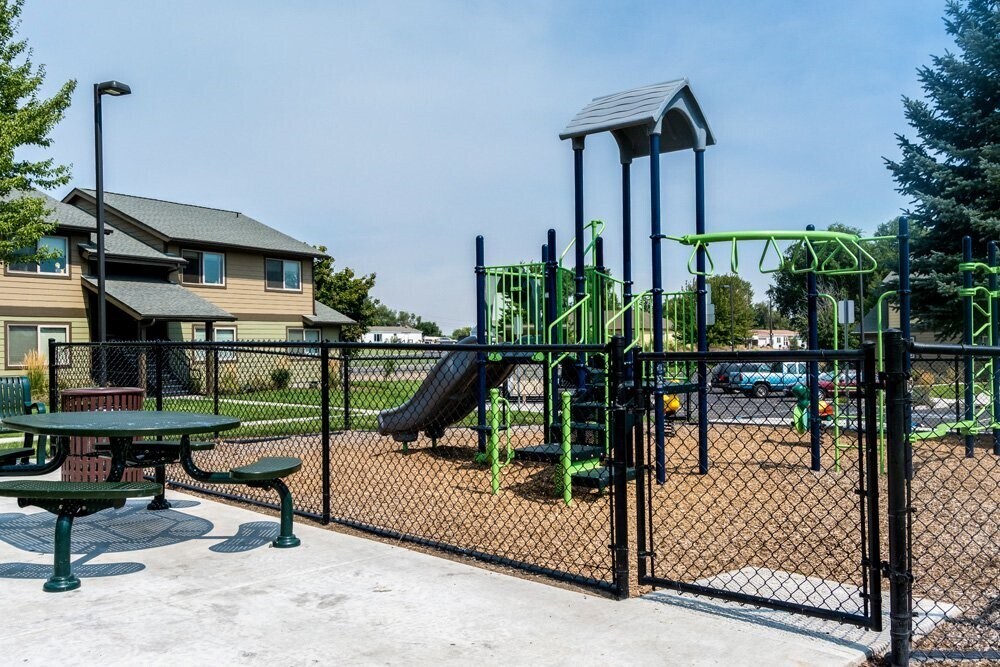 Photo - 950 SW Madison St