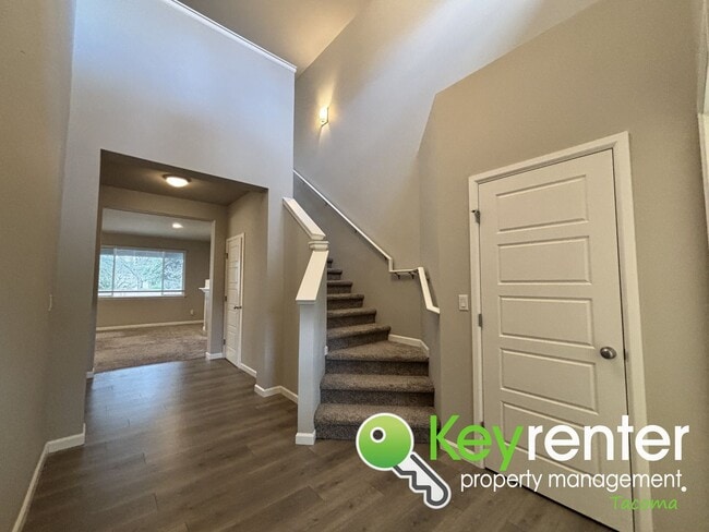 Photo - Beautiful 4 Bedroom 2.5 Bathroom Tacoma Home for Rent in Secluded Community!