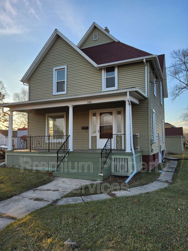 Photo - 502 Blackhawk Blvd House