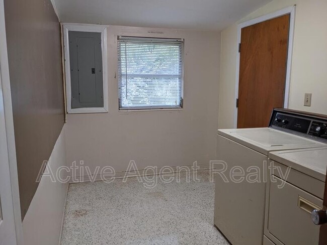 Photo - 454 S Hibiscus Ave