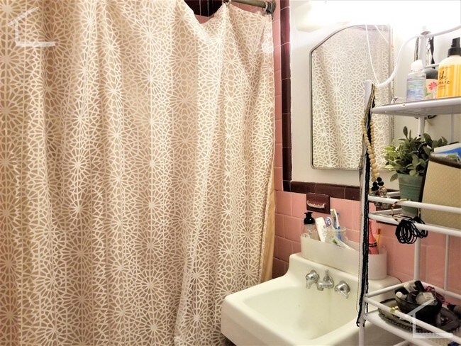 Photo - 305 Allston St Unit 2