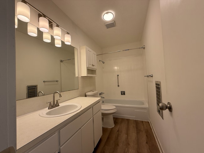 Photo - 1017 S 22nd St Unidad 4