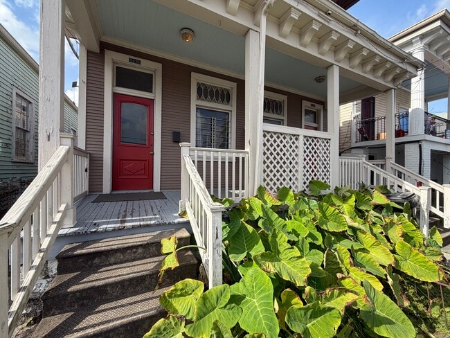 2420 Jena St - 2420 Jena St Unit 2420