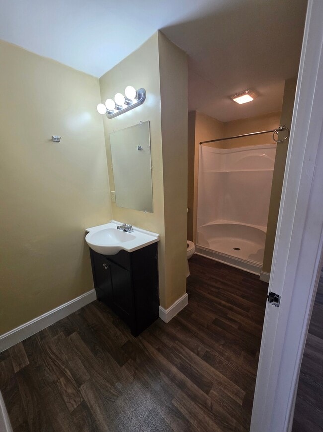 Photo - 201 W 2nd St Unit 1/2