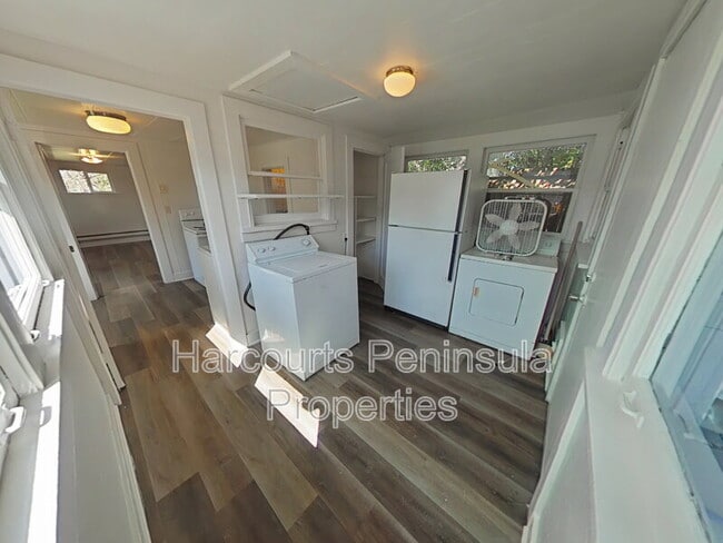 Photo - 706 1/2 8th St