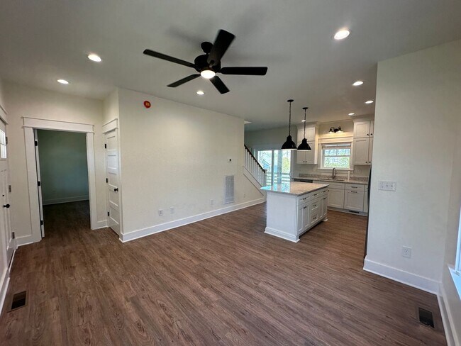 Photo - 2 Bed/2 Bath Long-Term Rental in Manteo!