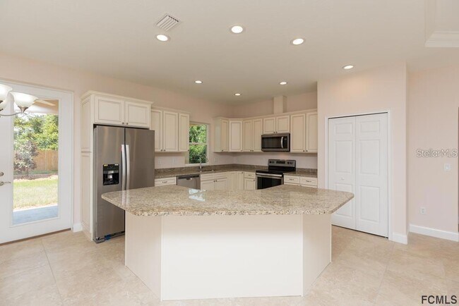 Photo - 26 Pitt Ln