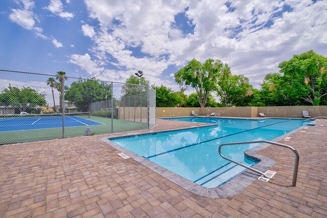 Status: Owner Accepted Application - Status: Owner Accepted Application Unidad 4 Rental