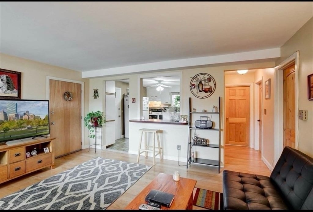 Photo - 36 Essex St Unidad 5