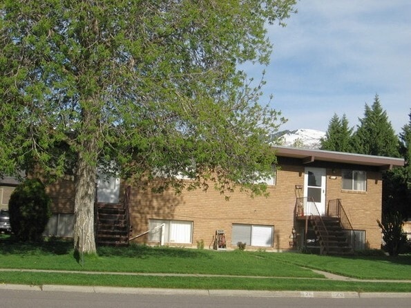 Photo - 820 N Main St Unit 1