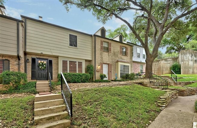 Photo - 6637 Valleyside Rd