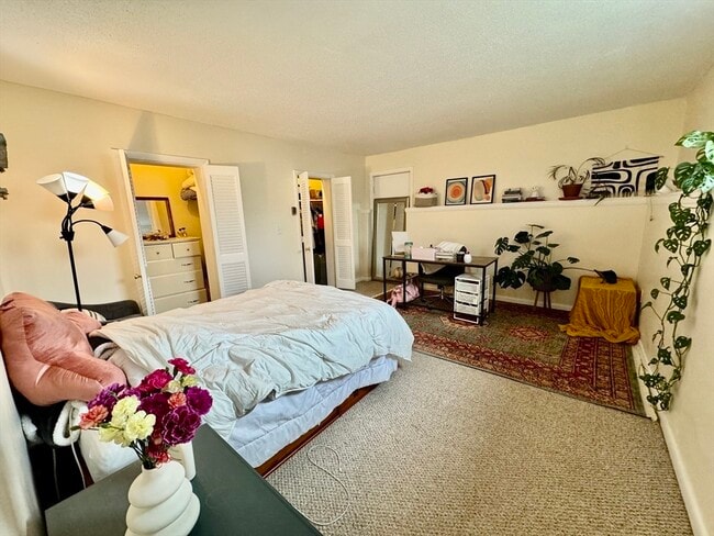 Photo - 172 River St Unit A1