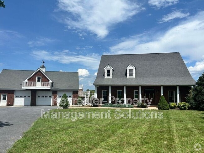 Building Photo - 33 Hodge Farm Ln Rental
