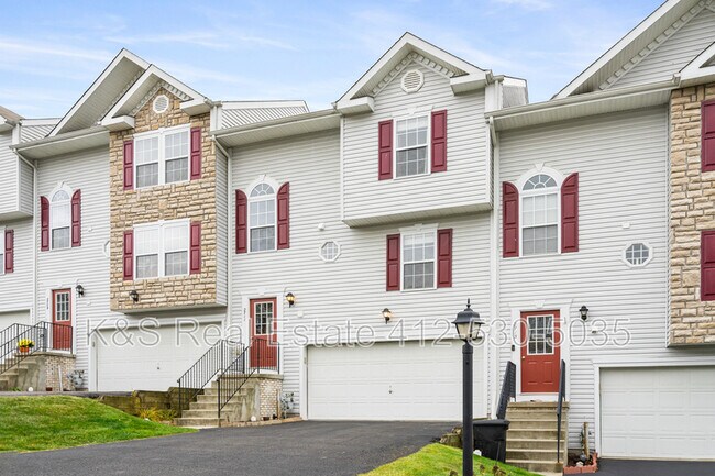 Photo - 2711 Canterbury Dr