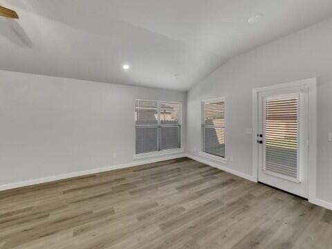 Photo - 1610 144th St